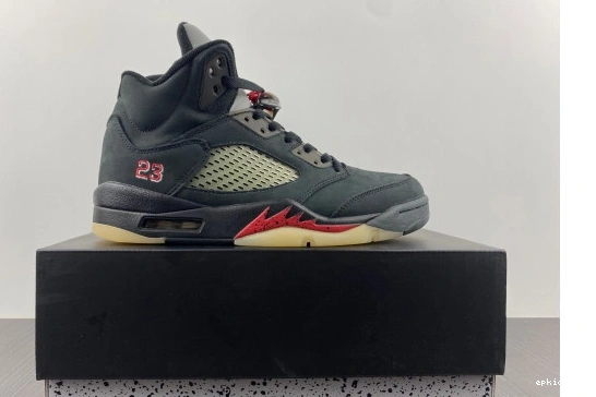 Cheap EP Jordan DR0092-001 Off-Noir Gore-Tex DR0092-001 Retro 5 0504